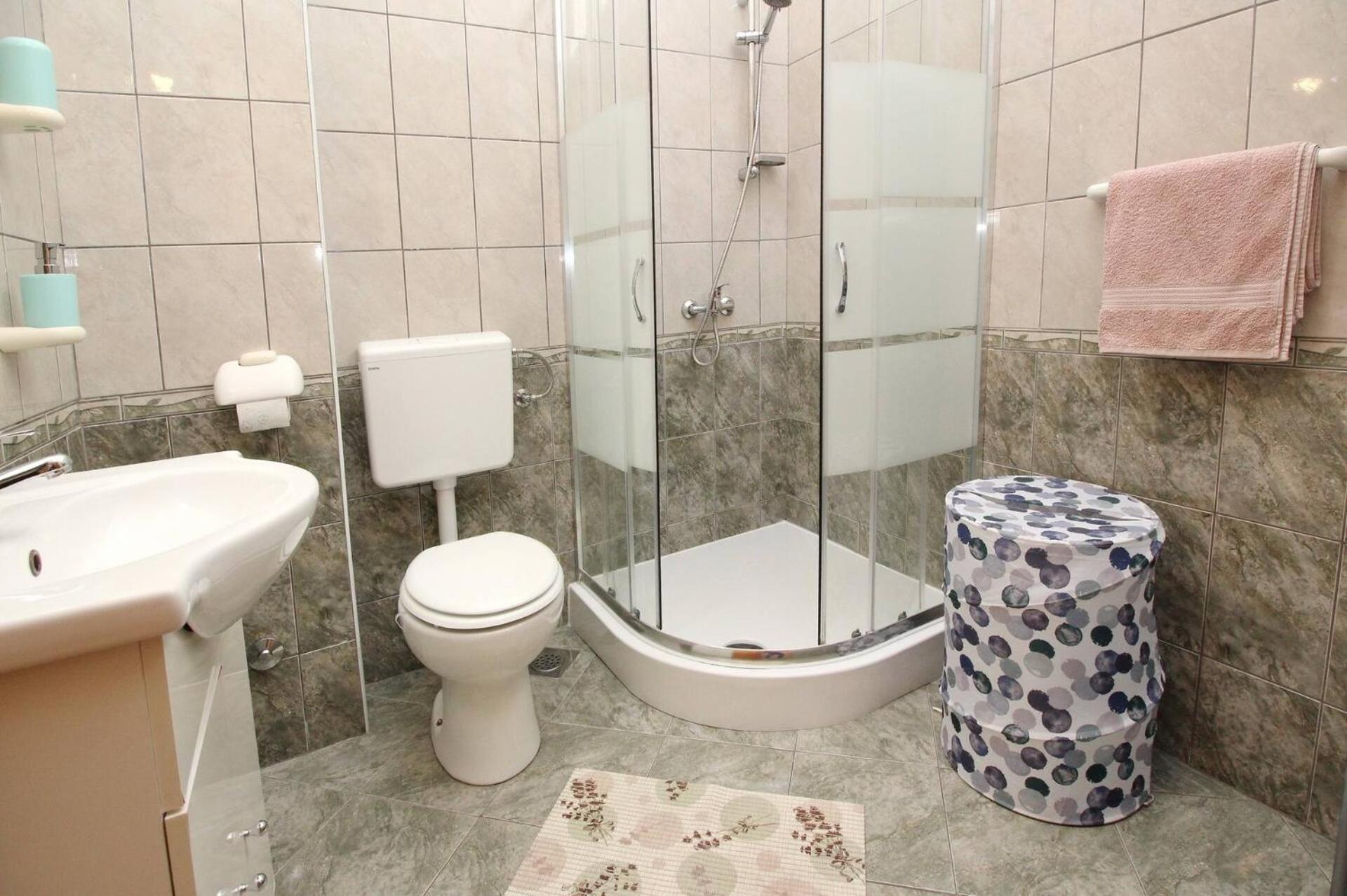 Apartments Aquarium Dorcic Baska  Bagian luar foto