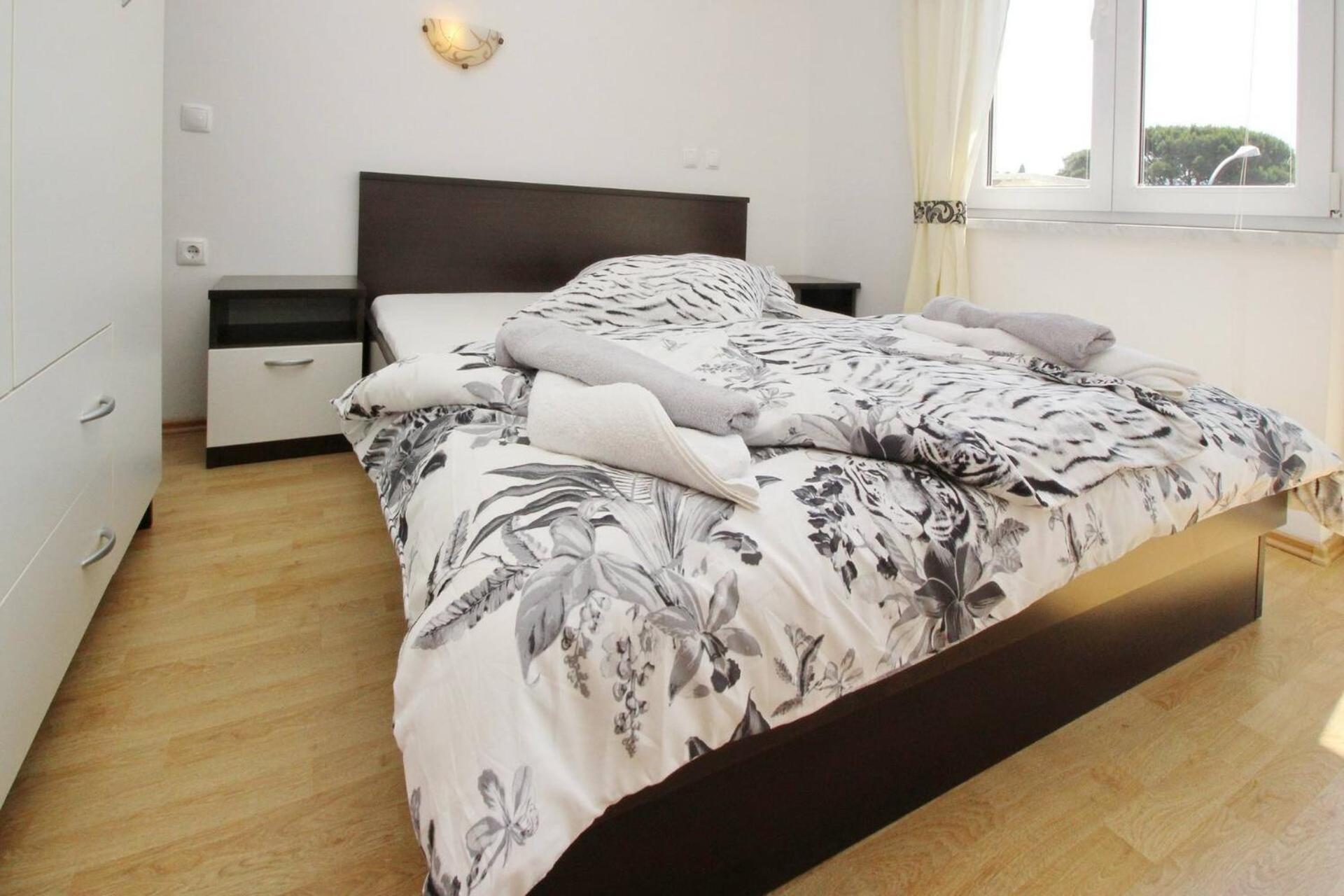 Apartments Aquarium Dorcic Baska  Bagian luar foto
