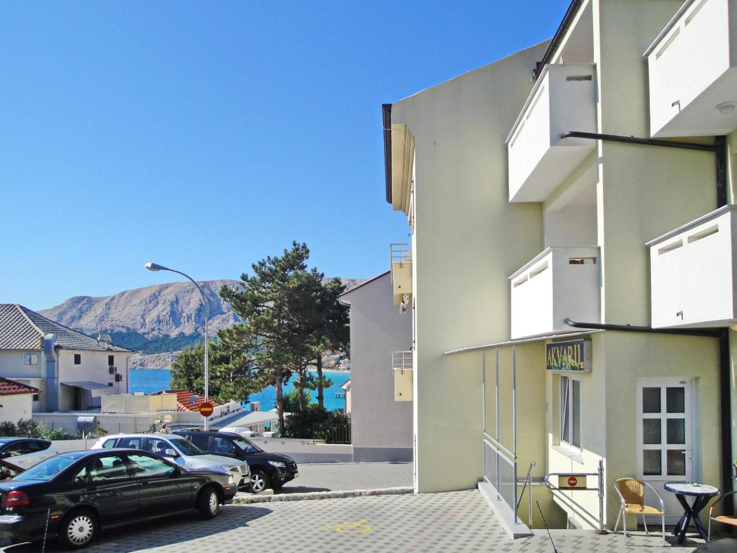 Apartments Aquarium Dorcic Baska  Bagian luar foto
